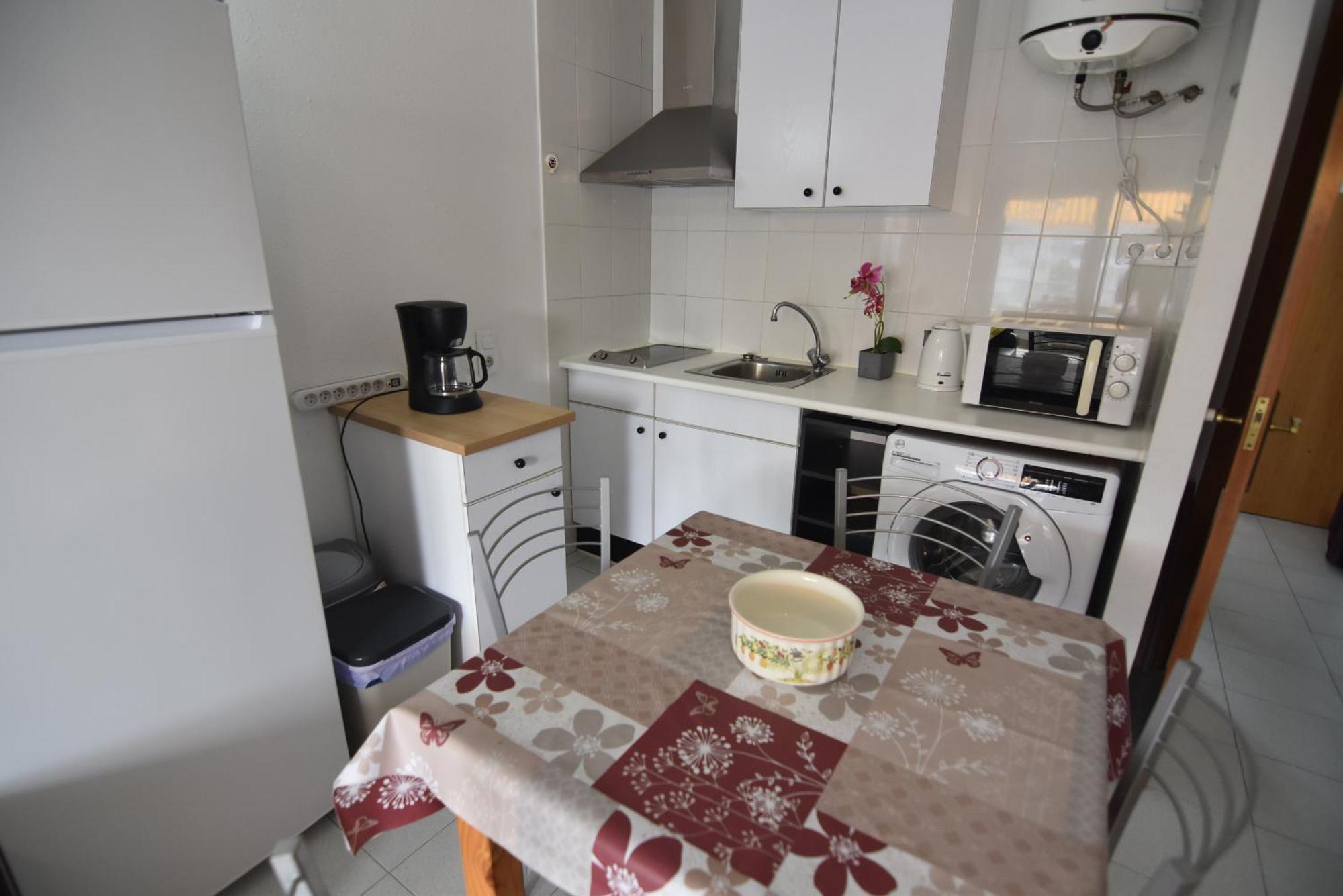 Rnet - 2-3 Puerto Madeira Canal View Apartment Roses