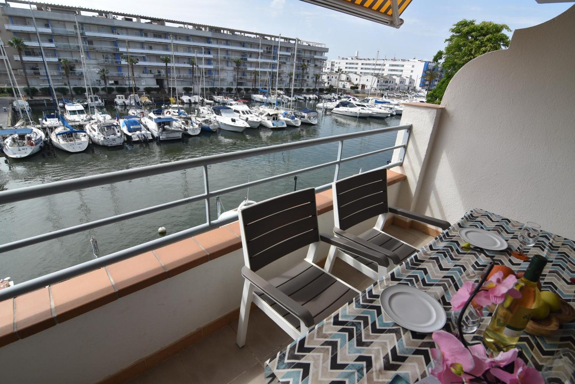 Apartment Rnet - 2-3 Puerto Madeira Canal View *